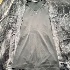 Nike pro drifit tank